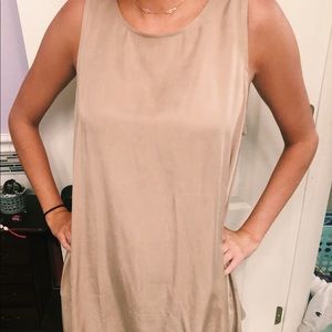 Addie tan dress with pockets